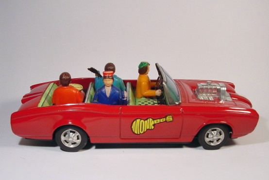 MONKEEMOBILE ASC Monkees Car Bat/Op Tin Toy
