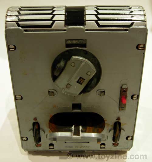 Robotank Z - Tin - Japan - Nomura - !960's, battery operated tin toy robot